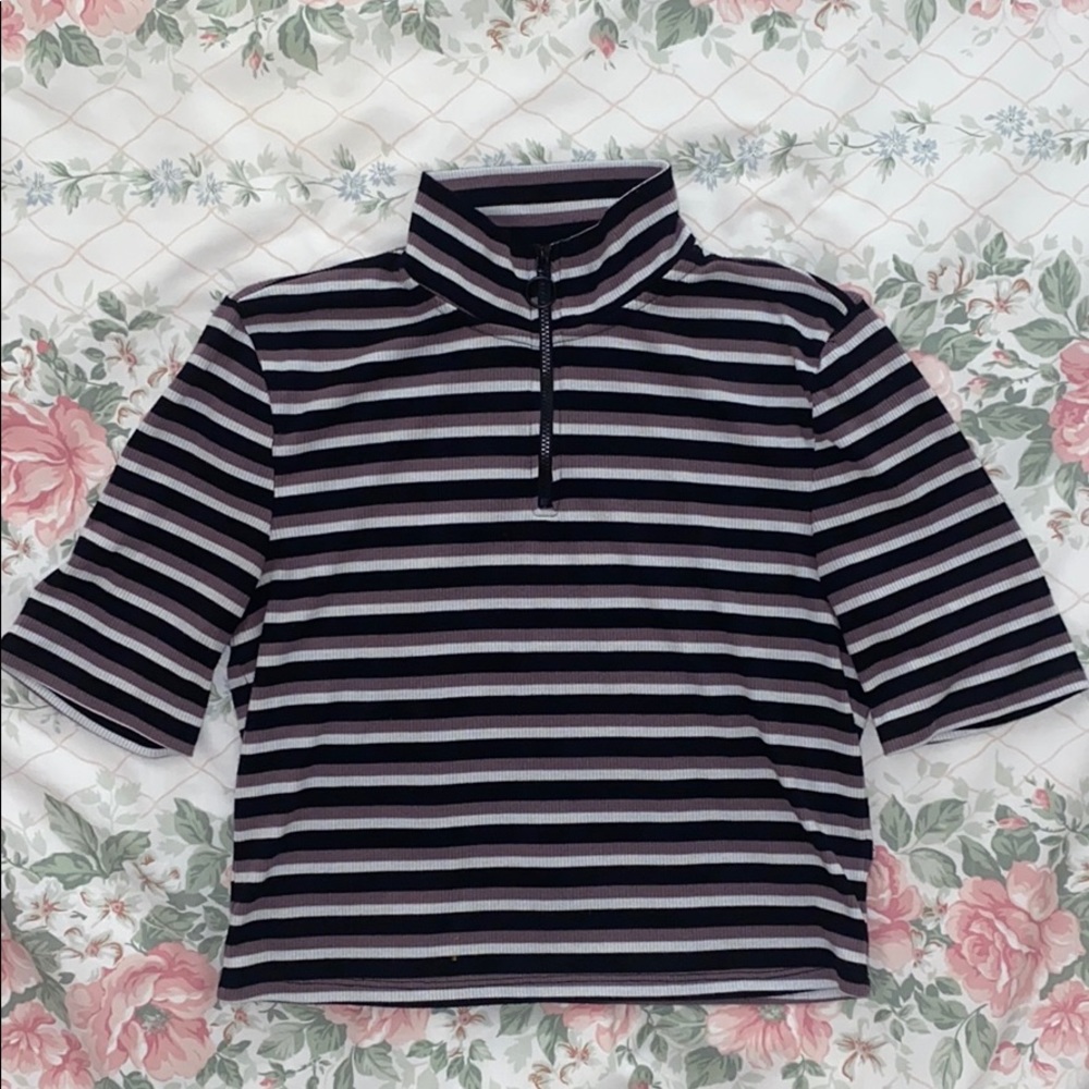 Striped Crop Too